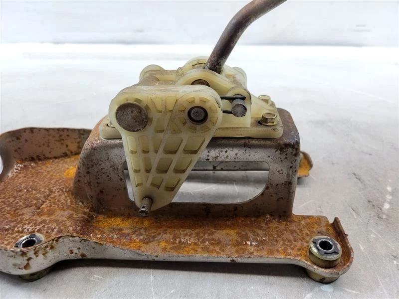 2001 2002 2003 2004 2005 2006 HYUNDAI SANTA FE MANUEL GEAR SHIFTER SELECT LEVER - Image 3 of 4