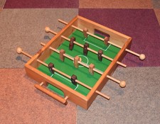Massiv Holz Kicker Tischfussball Tischkicker Öko Nachhaltig Umweltbewusst Eco