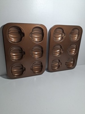 Bronze Non Stick 3D Mini Pumpkin Baking Pans
