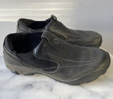 Women  s Size 7 Merrell Opal Black Performance Wear Slip On Vibram