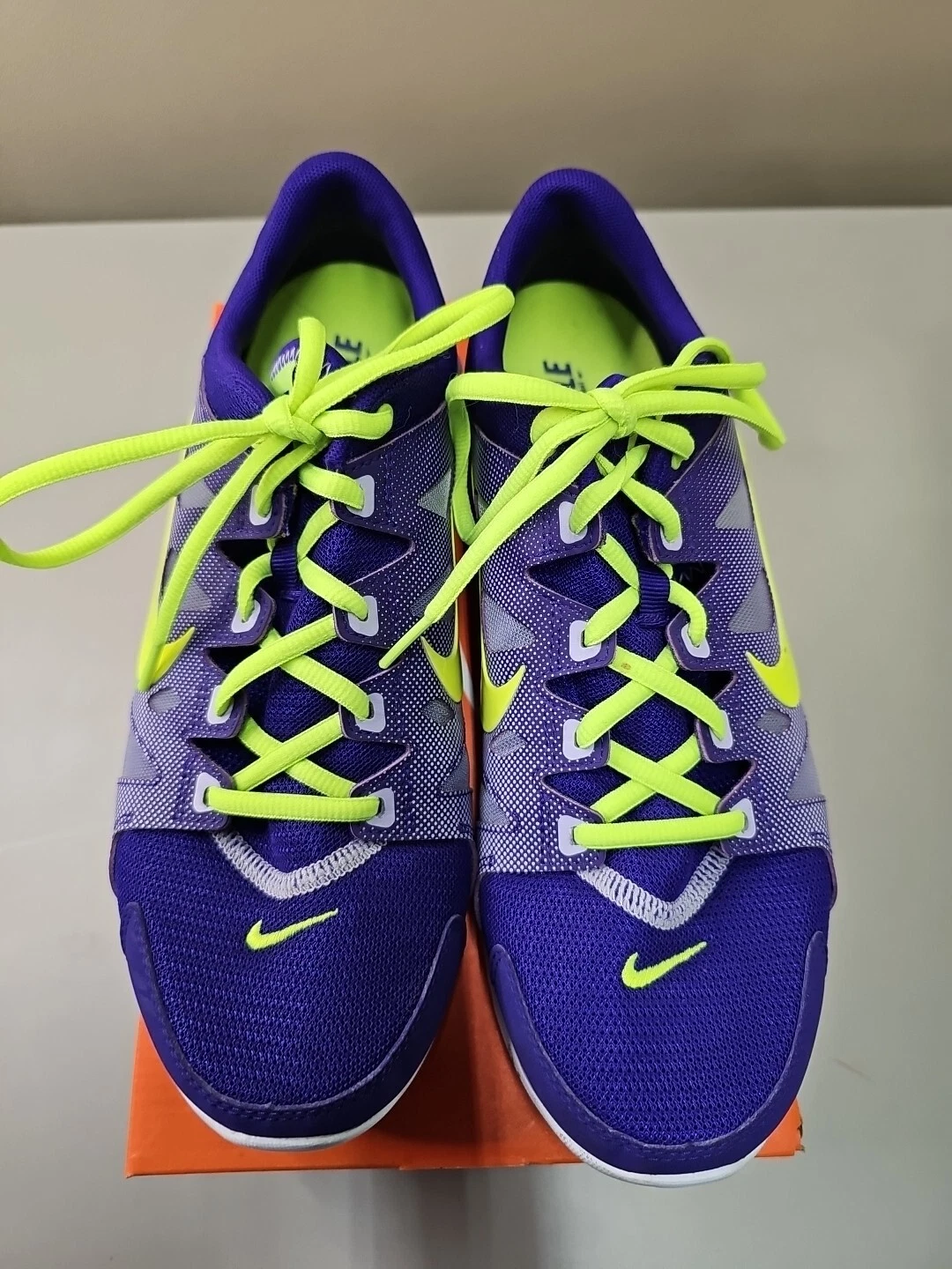 Chaussures d'entraînement Nike Flex Supreme TR 2 femme pointure 9 violet néon baskets neuves 