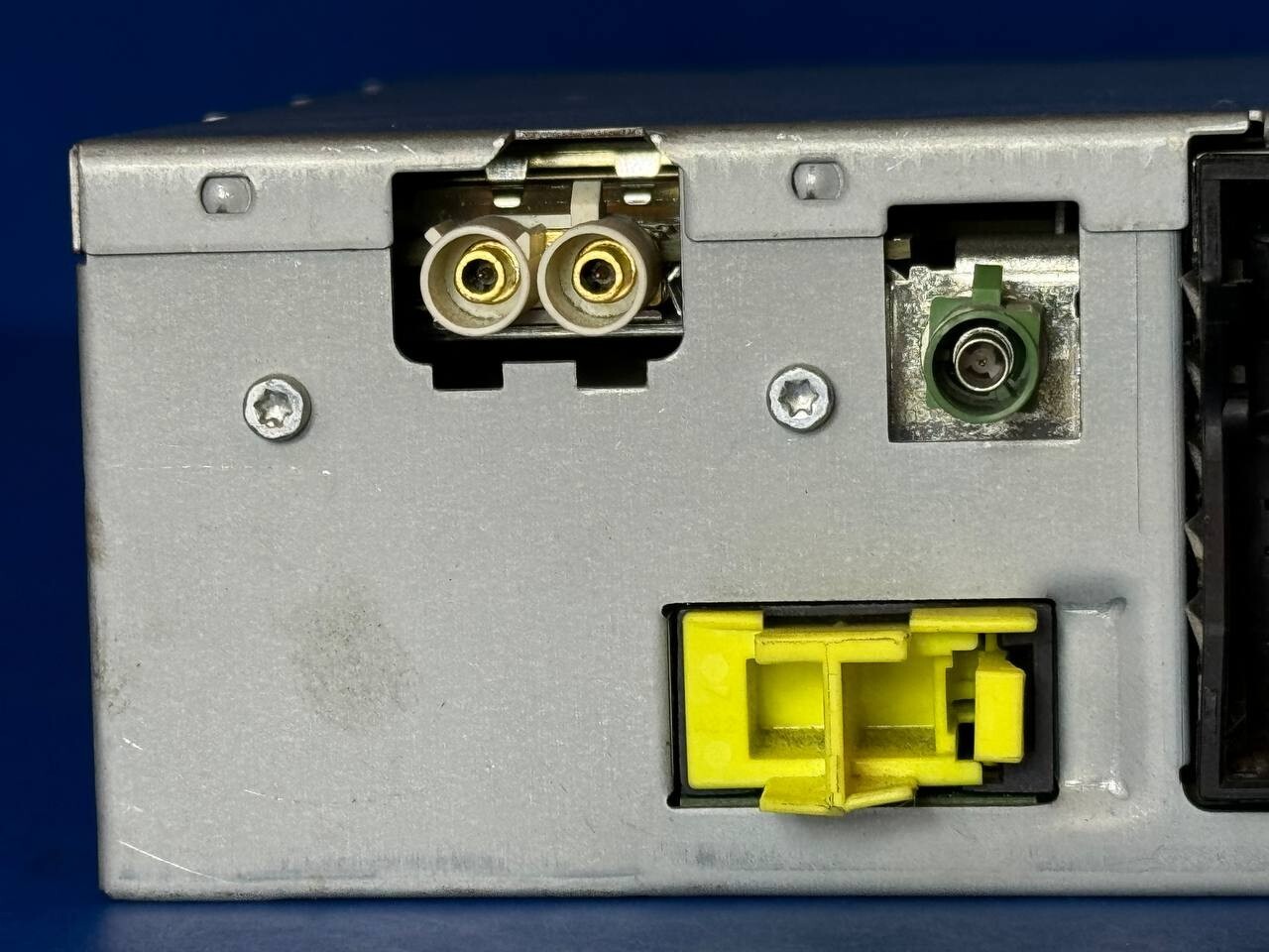 2012 - 2017 LAMBORGHINI HURACAN SATELITE RADIO RECEIVER 4G0035082G OEM