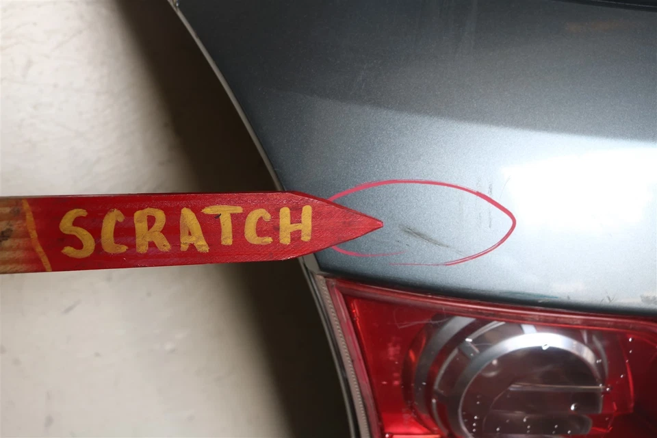 2003-2004-2005-2006-2007-2008 INFINITI FX35 LIFTGATE Foto 3 de 4