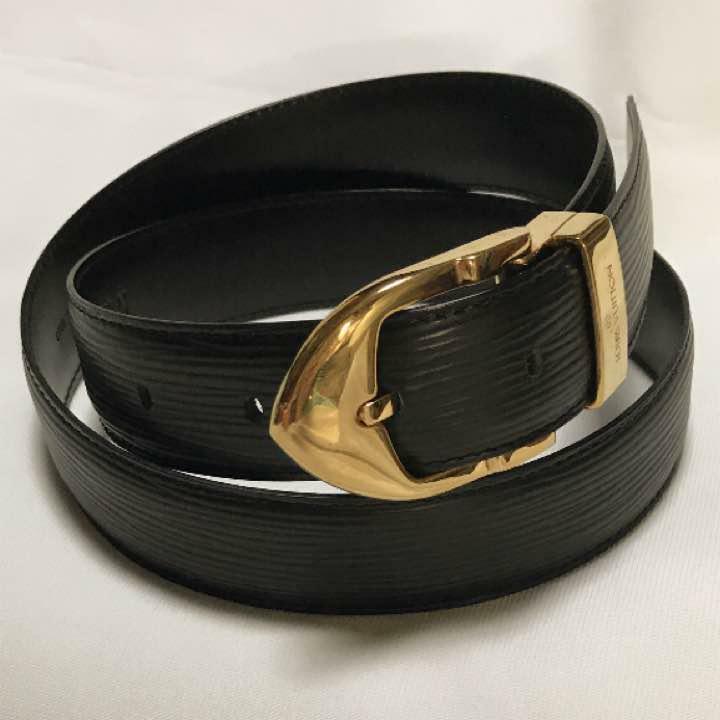 Louis Vuitton レザー ベルト ブラック　使用済み品 LOUIS VUITTON(ルイヴィトン) レザーベルト ブラック サイズ 95