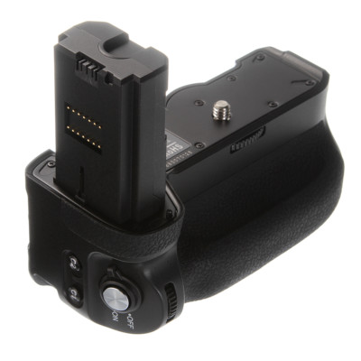 MEIKE MK-A9 Pro Multi-Power Vertical Battery Grip Pack for Sony ILCE-9 A9 A7RIII