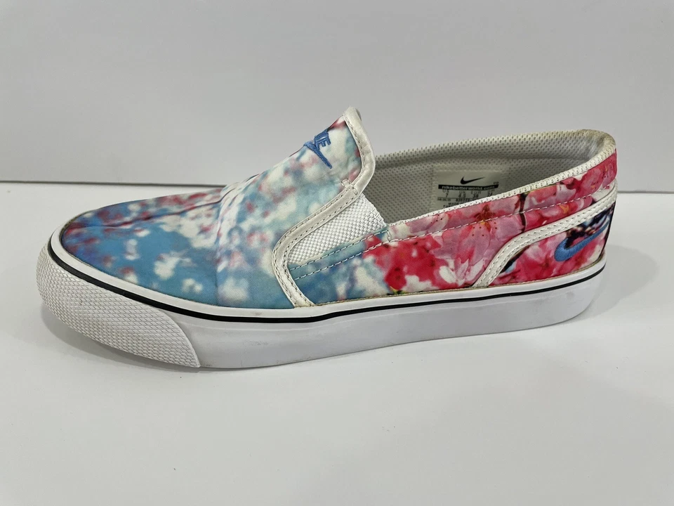 Nike Toki Slip On Shoes Sneakers Cherry Blossom Pink and Blue Women’s Size 7 - Image 4 of 4