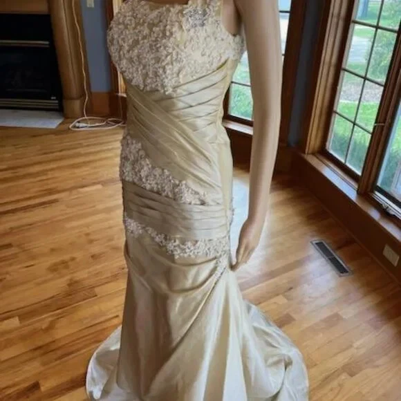 *Cuentas Encaje Dorado Tafetán Halter Imperio Corsé Vestido de Novia Vestido de Novia Talla 4 6 Foto 2 de 4