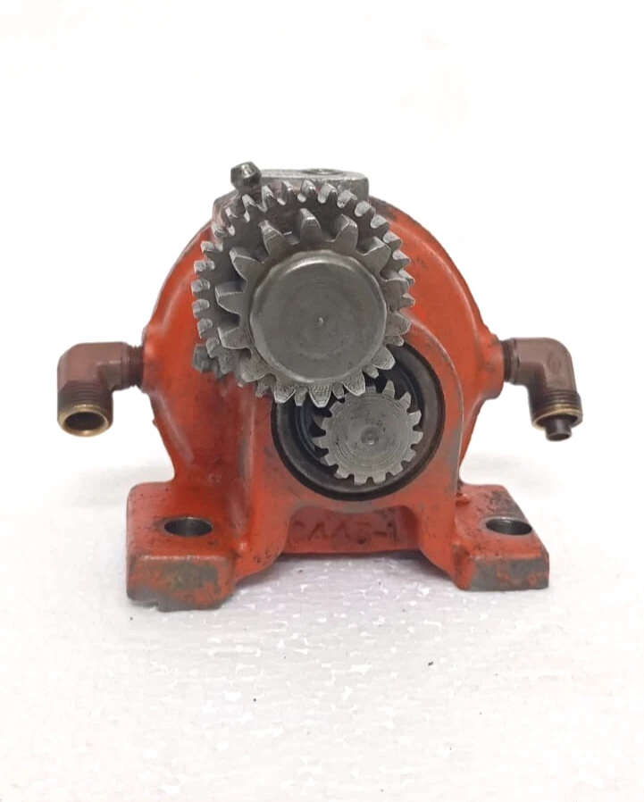 RIDGID 535 Pipe Threading Model A oil pump - Image 4 of 4