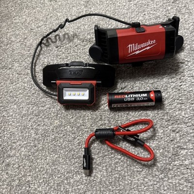 Milwaukee L4BOLTHL-301 REDLITHIUM USB wiederaufladbare Bolzen Stirnlampe 1 x 3,0Ah