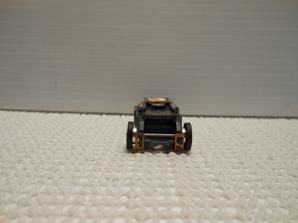 AURORA MODEL MOTORING SOLID RIVET SLOT CAR CHASSIS #26 | eBay