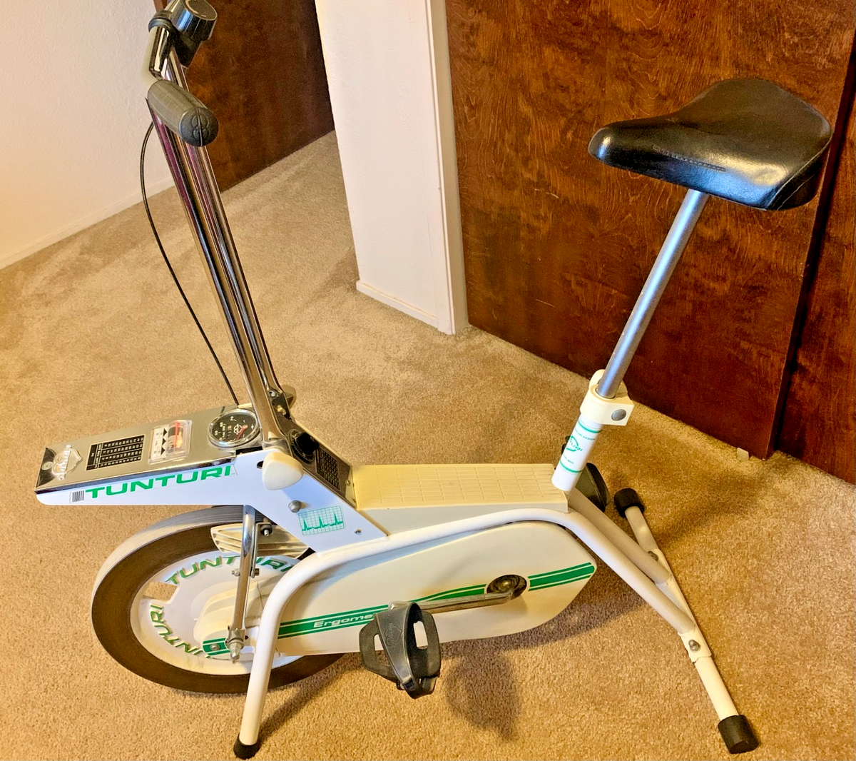 TUNTURI - Vintage - Exercise bicycle- stationary- heavy flywheel