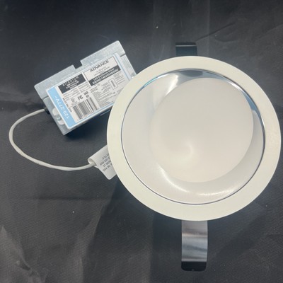 LIGHTOLIER LyteProfile 6'' round LED downlight P6RDL Lensed 3000lm 35K wide bean