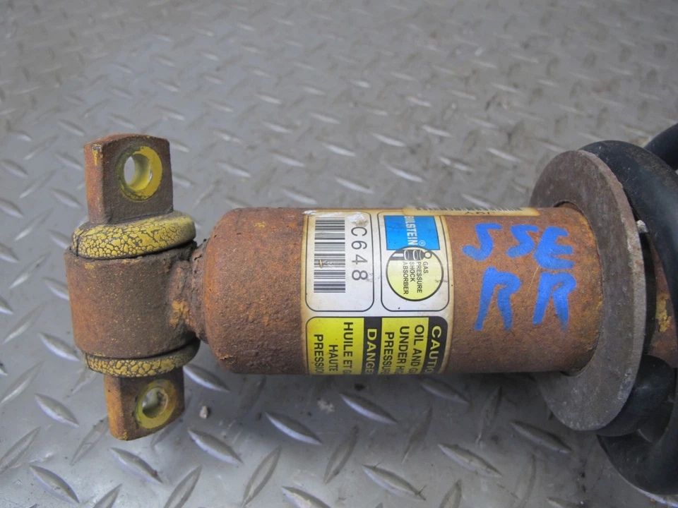 07-10 JUEGO DE 2 AMORTIGUADORES DE PUNTAL TRASERO IZQUIERDO Y DERECHO SATURN SKY BILSTEIN Foto 2 de 4