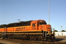 ORG SLIDE BNSF 3126 GP50 H3 PAINT