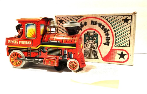LOCOMOTIVA VINTAGE A BATTERIA CSENGOS MOZDONY CAMPANA RINGER TRENO LATTA - Foto 2 di 12