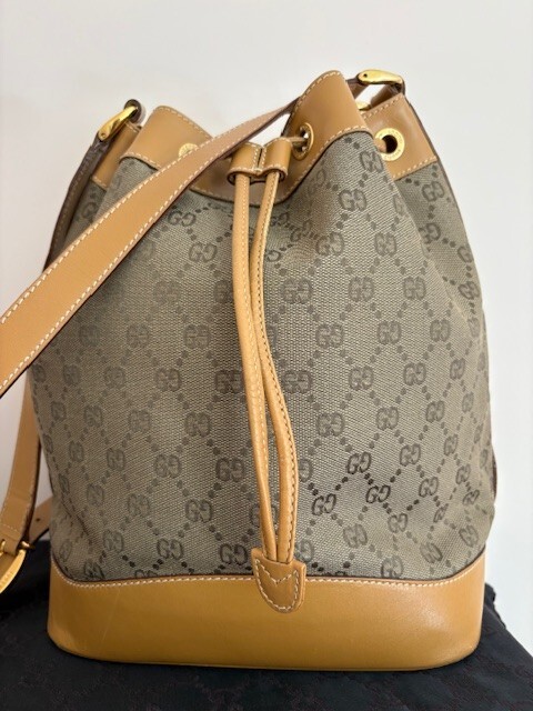 Vintage Authentic GUCCI GG Canvas Leather Logo Ta… - image 4