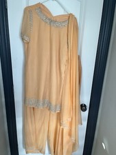 Kurta, Pants And Dupatta