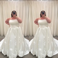 Plus Size Wedding Dresses 3D Flowers Embroidery Sweep Train Bridal Gowns A Line