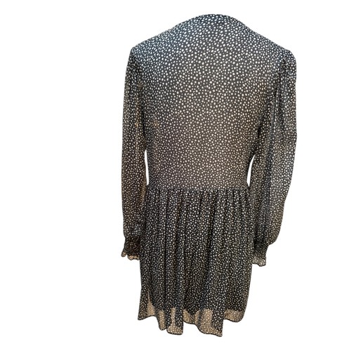 ZARA Minikleid olivgrün weiß gepunktet V-Ausschnitt gesmokte Taille Langarm Gr. S - Bild 4 von 8