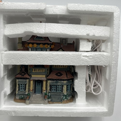 Lemax Spooky Town Collezione Harper Pumpkin House Porcellana Casa Illuminata 2003 - Foto 4 di 12