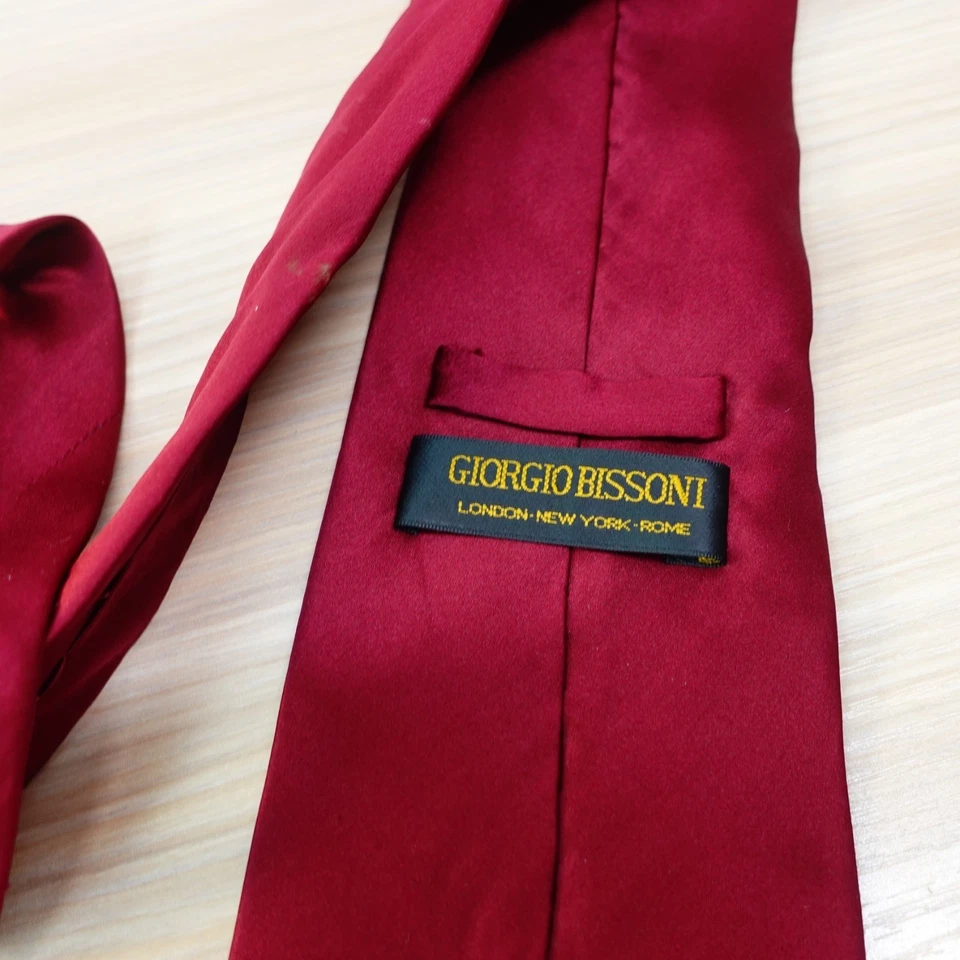 Gravata de pescoço borgonha lisa masculina cetim vermelho seda maciça noivo GIORGIO BISSONI - Imagem 2 de 4