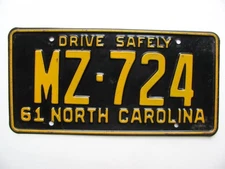 1961 NORTH CAROLINA NC LICENSE PLATE TAG, LOW NUMBER,  ORIGINAL, VINTAGE, NICE