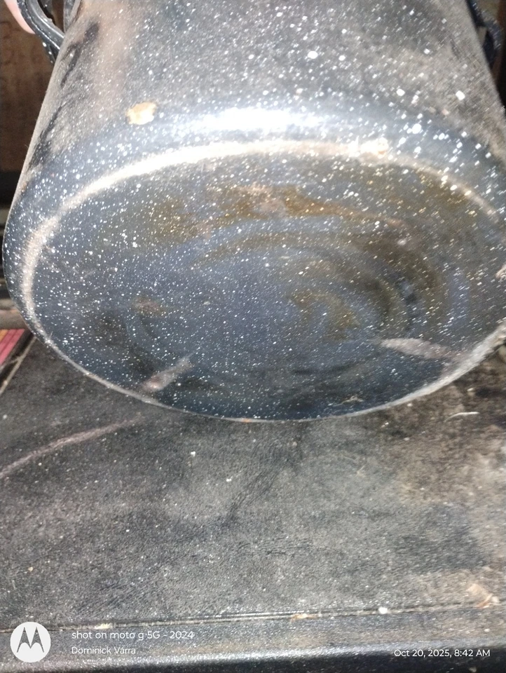 Vtg. Enamelware Stock Pot Double Boiler Steamer with Strainer -No Lid- 9.5" diam - Image 4 of 4