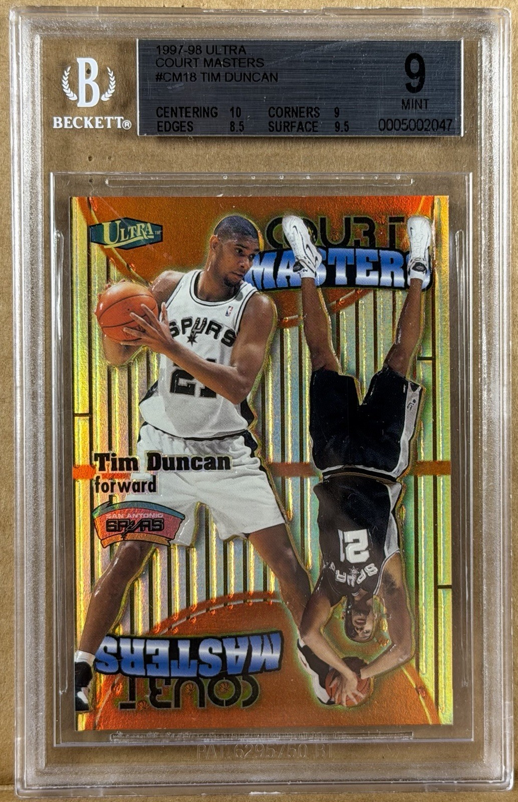 1997 Ultra Court Masters Tim Duncan #CM18 RC Rookie BGS 9 Mint HOF Spurs