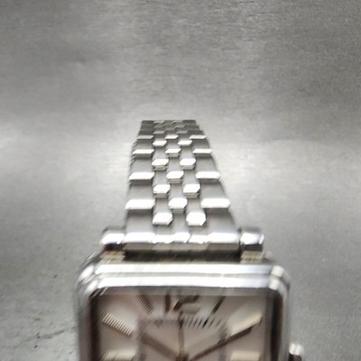 Marc Jacobs Watch Women 30mm White Dial Silver Tone Square  display picture 3