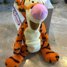 RETIRED The Disney Store Mini Bean Bag 9" Tigger Winnie Pooh Beanie Plush NWT