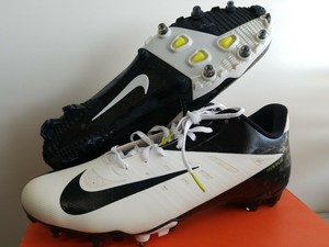 nike hyperfuse football cleats