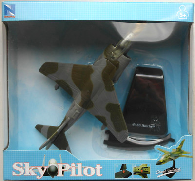 NewRay McDonnell Douglas AV-8B Harrier Neu/OVP Flugzeug-Modell Airplane Plane