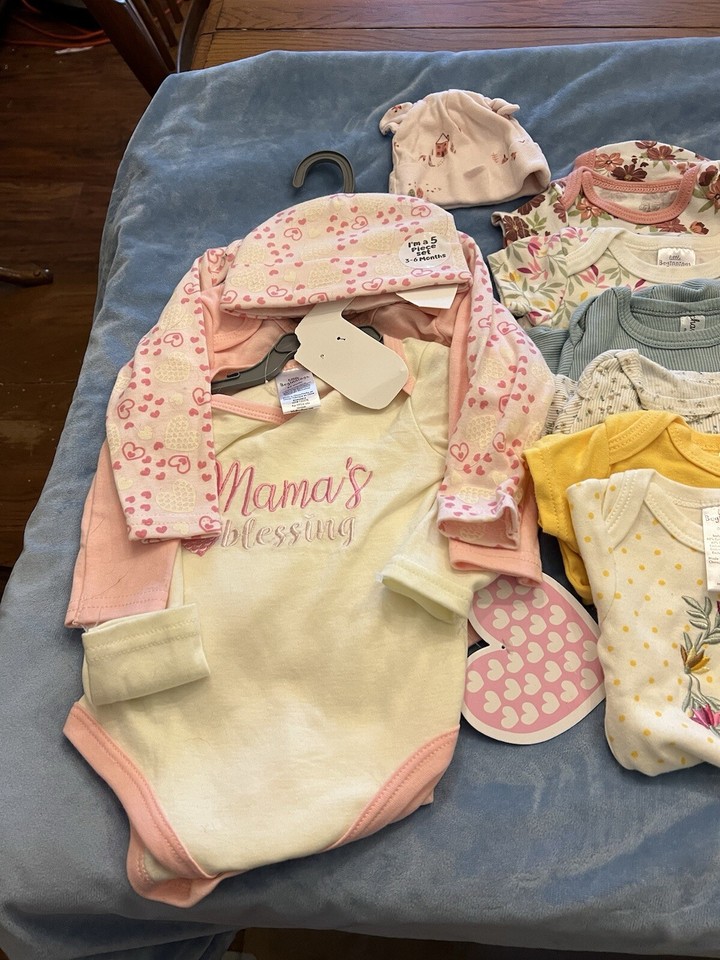 Lot Of Baby Girl Clothes Size 03 Months Garanimals, Little Beginnings