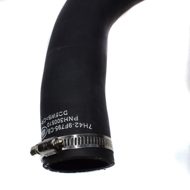 NEW UPPER INTERCOOLER HOSE PNH500510 FOR Land Rover RANGE ROVER L322 3.