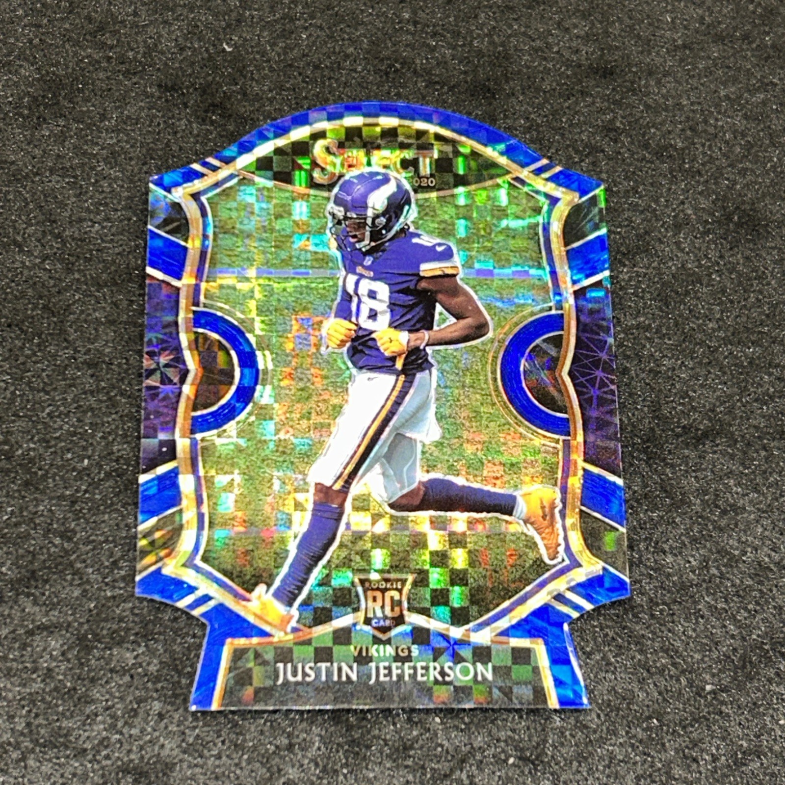 2020 Panini Select Justin Jefferson #61 (RC) Blue Die-Cut Prizm Rookie