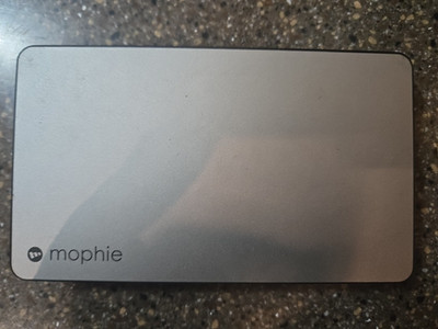 Mophie Powerstation Universal Battery 6,040mAh, Silver SN:153417333192