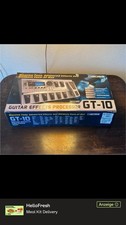 BOSS GT-10