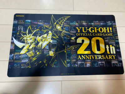 遊戯王OCG 20th ANNIVERSARY SET 4BOX＆プレイマット s-l400.jpg