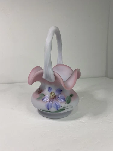FENTON GLASS BASKET HONOR COLLECTION PURPLE PASSION BLUE BURMESE LTD 1838/2500