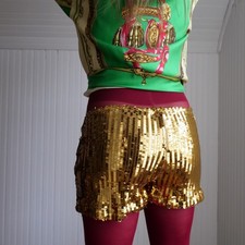 Fun 90s gold sequined mini party shorts