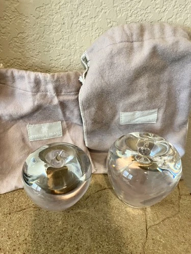 2 lot of Art Crystal Glass Signed STEUBEN life size APPLES Vintage New