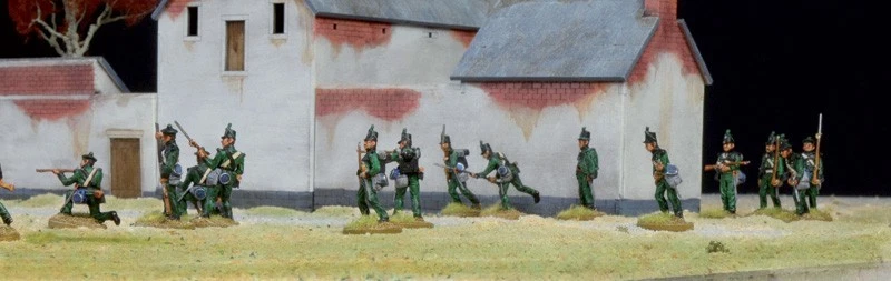 ✅ITALERI 6111 - Scala 1:72 WATERLOO (200years) BATTLE AT LA HAYE SAINTE - BATTLE - Immagine 4 di 4