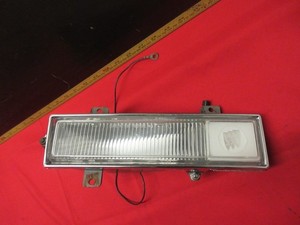 1975 BUICK ELECTRA AND LESABRE CORNERING LAMP RIGHT SIDE