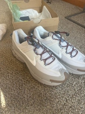 Mens Size 10 Nike Zoom Vomero Roam College Grey Gum Sneakers HV4294 009 NEW