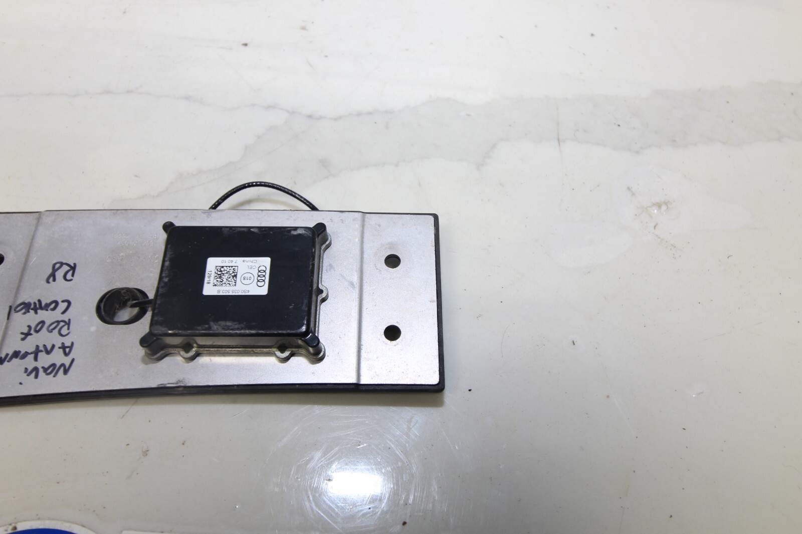 17-21 AUDI R8 V10 PLUS RWS OEM ROOF BLUETOOTH SDARS ANTENNA  4S0035503