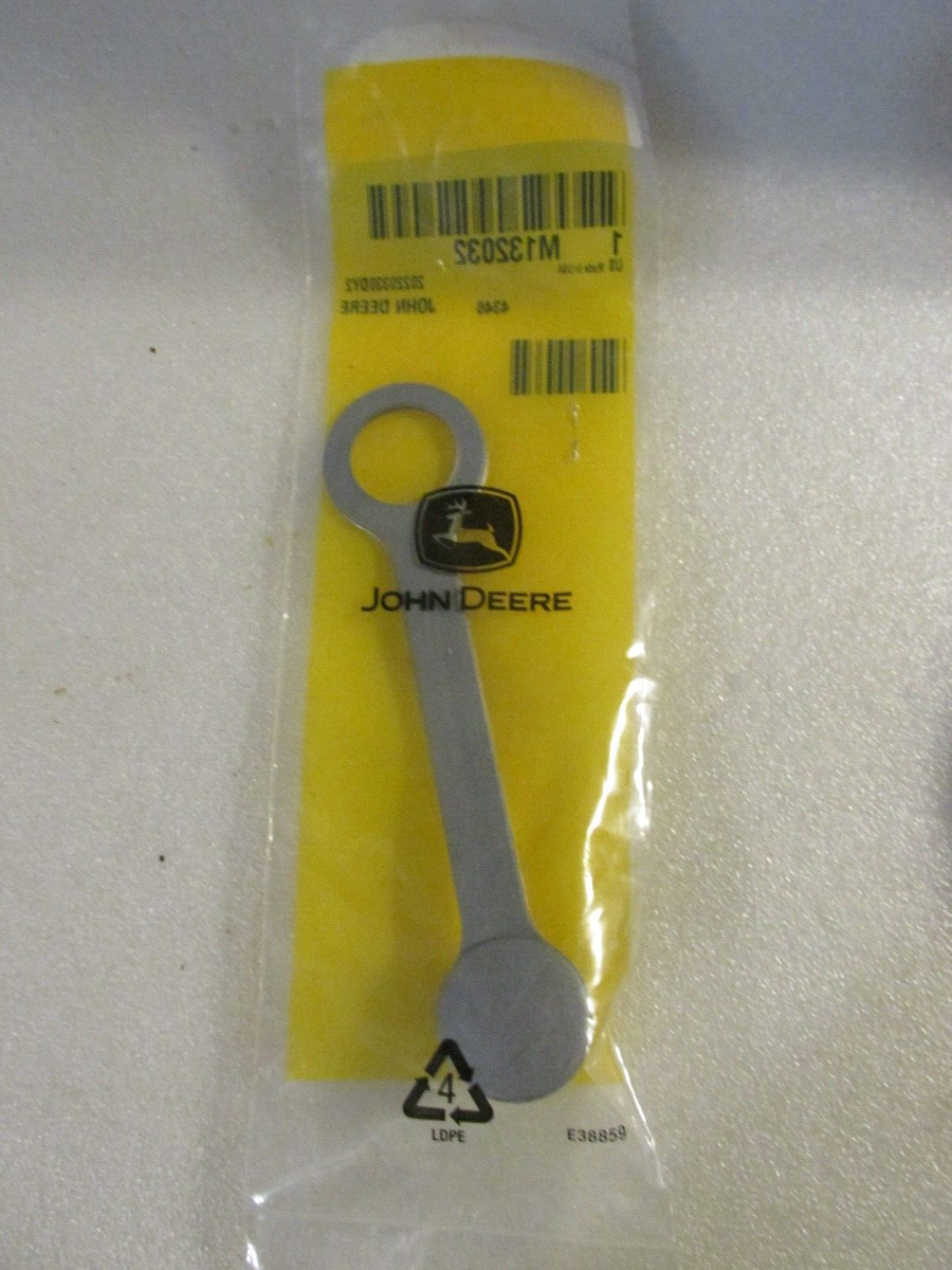 John Deere M132032 Dust Plug – Genuine OEM Replacement – New In Packaging