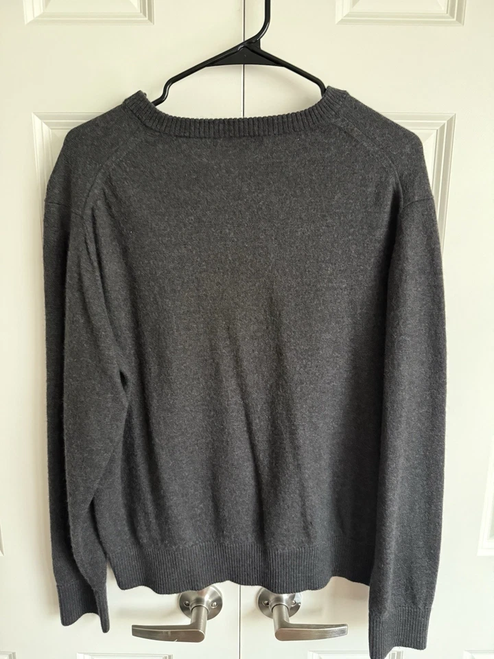 Женский серый вязаный пуловер Calvin Klein с v-образным вырезом шерсть мериноса размер XL - Изображение 3 из 3