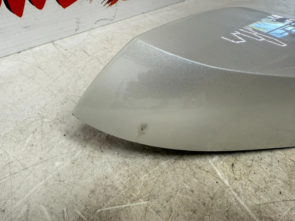 2007 Victory Kingpin 原始设备制造商右侧盖整流罩面板装饰 — 第 3/4 张图片