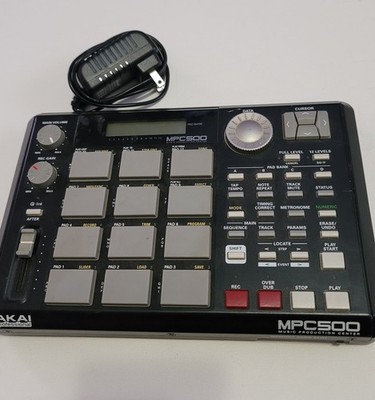 Akai MPC500 Portable Sampler & Sequencer, Battery Powered, 12 Pads, Black