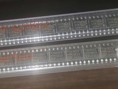 Philips TZA3023 Integrated Circuit IC   Lot of 133 Pieces (2 Factory Tubes)